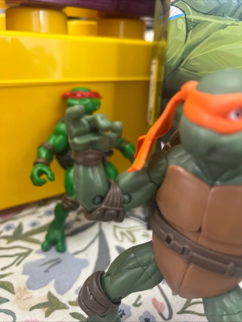 Playmates Toys Teenage Mutant Ninja Turtles Classic Collection Michelangelo, 7in